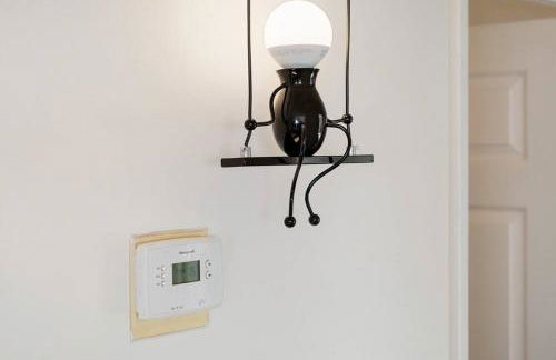 Mountain View 2BR Retreat with Private Deck - Foto 28