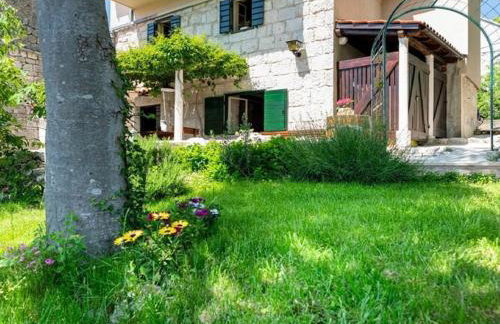 Stone House Lola - Two Bedroom Holiday Home - Photo 46