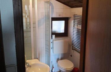 Kuća sa apartmanima Šemnica - za odmor i proslave! - Photo 30