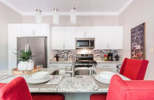 Shotgun Craftman House with Private Patio - Foto 14