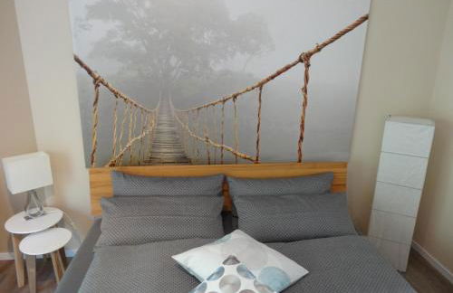 Stadt und Wald - Photo 1