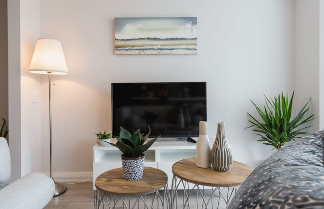 QuickStay - Class in Yorkville (Yonge & Bloor) - Photo 12