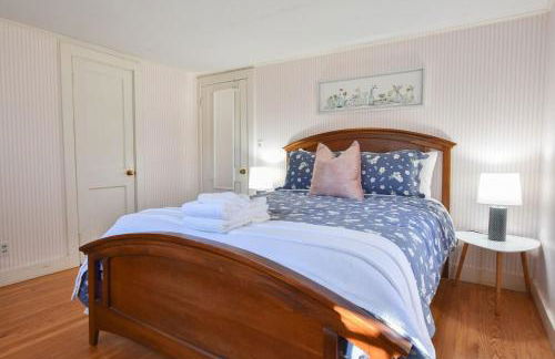 15556 - Walk to Skaket Beach or Bike to Rail Trail w Outdoor Shower SUP Board Ping Pong Table - Foto 12