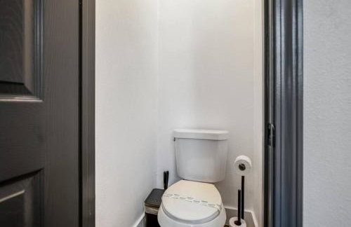 HTX Ultra Studio Suite #3 - Photo 21