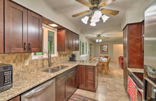 Norfork Getaway Walk in White River Access! - Foto 12