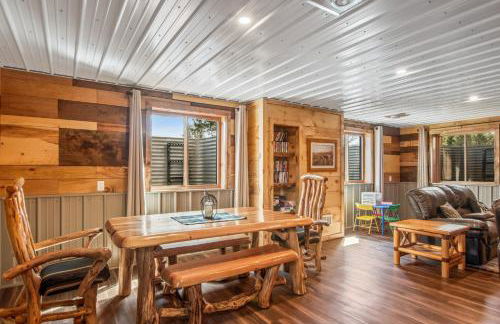 Knotty Pine Escape - Foto 17