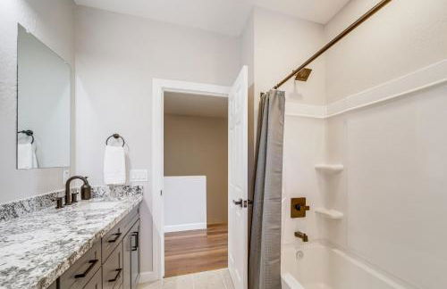 Games and Outdoor Seating Cabin in Scenic Payson! - Foto 17