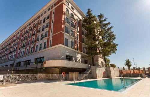 Avenida de San Luis 25, Design and comfort in the true style of Madrid, Book your getaway now! - Foto 3