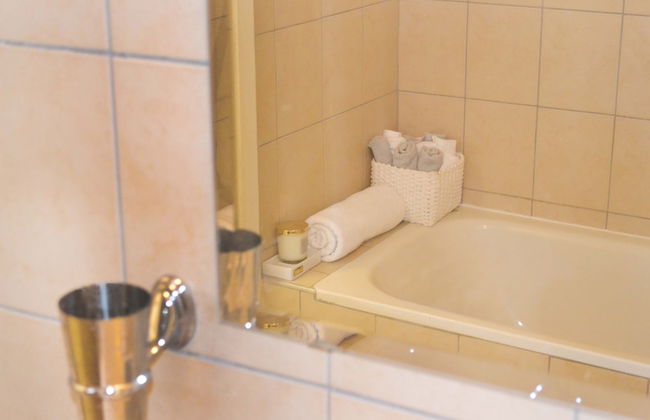 Beautiful Modern Apartment 3BDR E3 - Photo 23