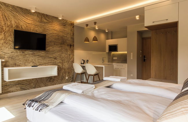 Royal Hill Residence - Photo 73