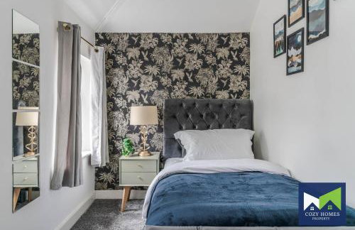 Spacious and Comfy 5 Bed, 2 Bath House with POOL TABLE, near HS2, Solihull, NEC - Foto 26