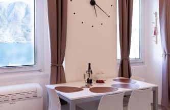 Belvedere 237A Lakeview Luxury Apartment - Foto 8