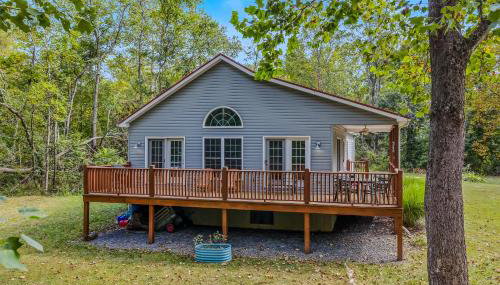 Mariposa Moon Cottage at Sleepy Creek - Wifi, Deck, Fire Pit, Creekside, View - Foto 2