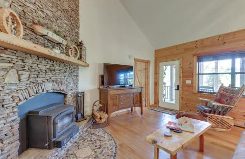 Blairsville Cabin in the Pines 1 Mi to Lake - Foto 5