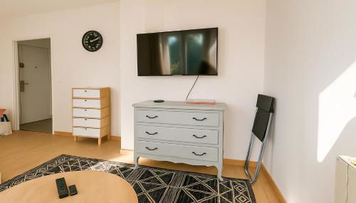 appartement 3 chambres avec balcon et parking - Foto 2