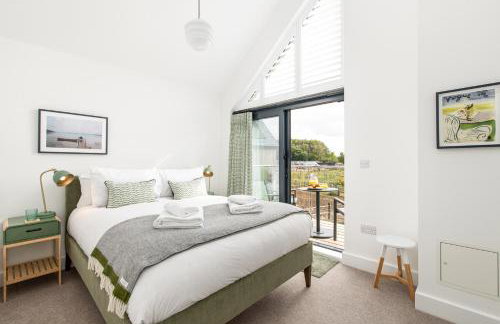 Meadow Hare SV06 Silverlake Dorset - Photo 13