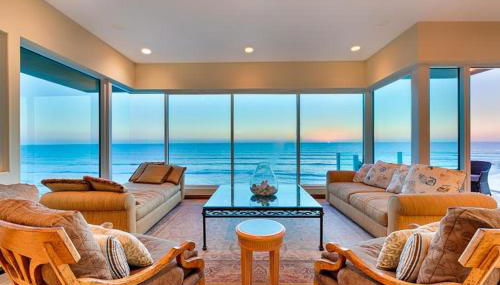 Celebrity Oceanfront Estate - Photo 5