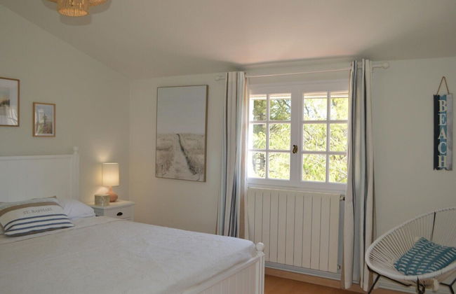 Holiday Home With Large Garden and Pool - Foto 5