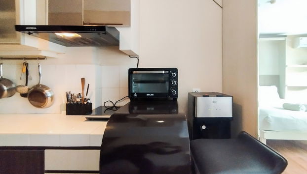 Simply And Comfy Studio Room Apartment Beverly Dago - Foto 5, Cocina privada