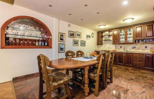 Three-Bedroom Holiday Home In Praputnjak - Foto 3