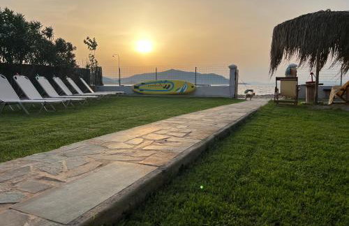 Pampas Seafront villa, 6 bedrooms, North Evvoia - Photo 4