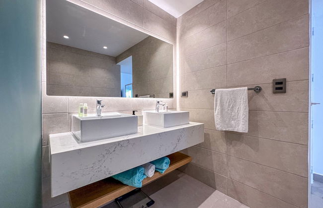 Luxury 3 Bedroom Apartment at the Beach - Foto 27