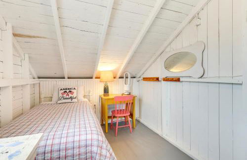 Charming Westbrook Cottage, Steps to Private Beach - Foto 18