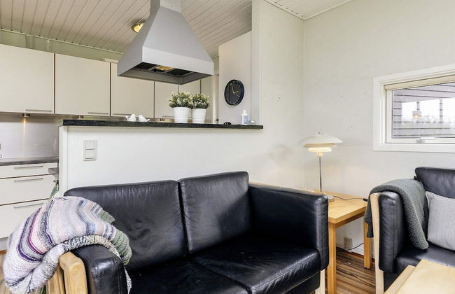 6 Person Holiday Home in Brenderup Fyn - Photo 4