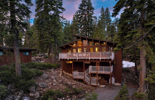 Lake + Beach Access, Pool, Tennis Walk to Chambers Tahoe Timber by Avantstay - Foto 39