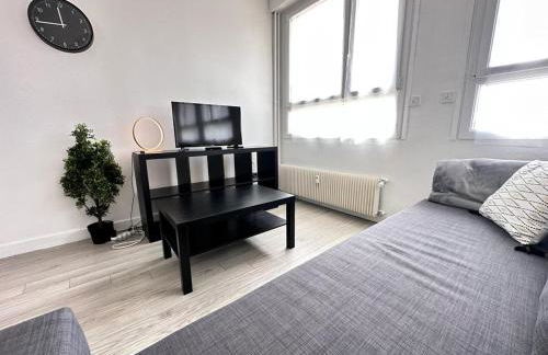 Un cocon paisible avec Balnéo proche centre ville - Foto 13