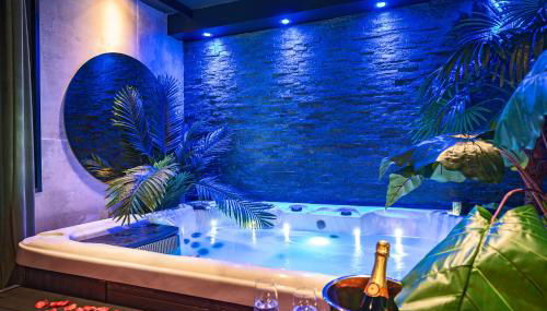 L’Insolite, Spa Privatif (Appartement Jacuzzi) - Photo 1
