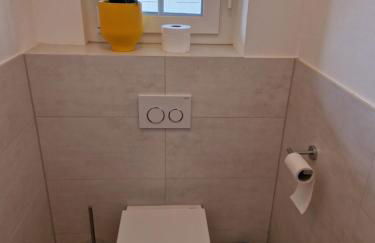 FeWo1 neuwertige, große 110qm FeWo über zwei Etagen mit Balkon im Außenbereich - Foto 14