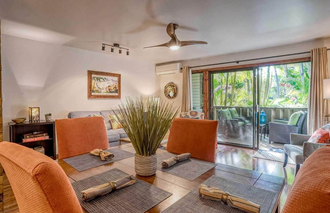 Tropical & Serene Garden Vistas - Photo 16