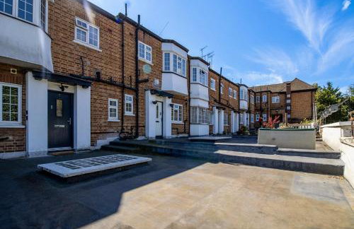 Luxury 3 Bed Apartment, Train Station - Foto 36