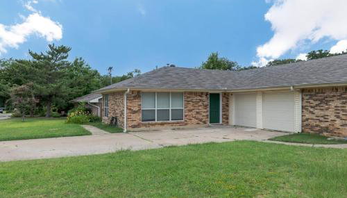 Fenced Yard - Garage - Workspace - Pet Friendly - Foto 2