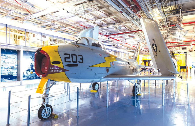 Biglietti per l'Intrepid Museum - Foto 7