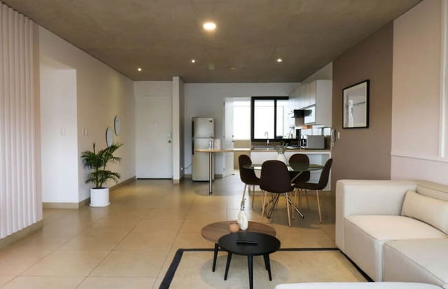 w Picturesque 2BR With Balcony in Miraflores - Photo 4