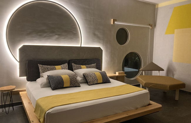 Pierre and Colors TAMARINDO Adult Only - Photo 1