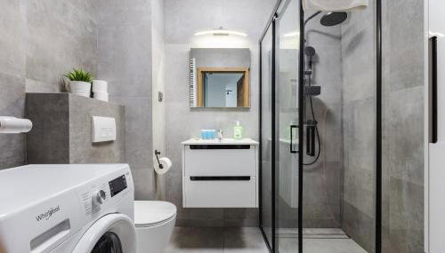 Nasypowa Spacious Apartment by BookingHost - Foto 3, towels, Shower