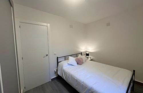 Mediterranean Breeze - Photo 13