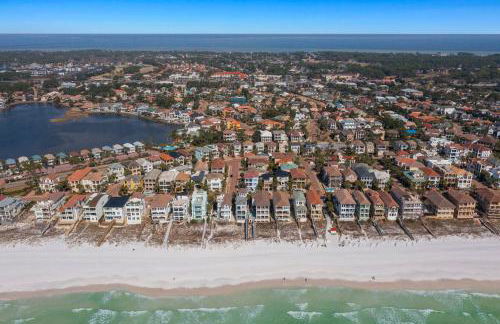 Storybook - Pet Friendly Home Near the Beach with Private Pool - Foto 44