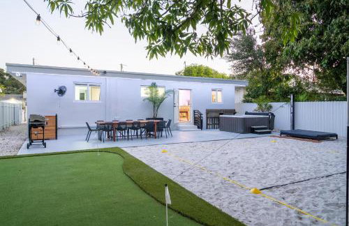 5BR HotTubPoolTableMiniGolf 7 min to Wynwood - Foto 49