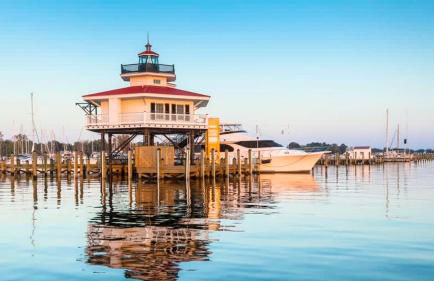 New Intown Waterfront Townhome wPool & Location - Foto 43