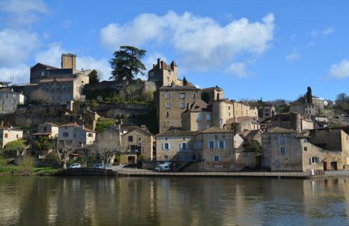 Appartement cosy avec terrasse et parking privé - Foto 24