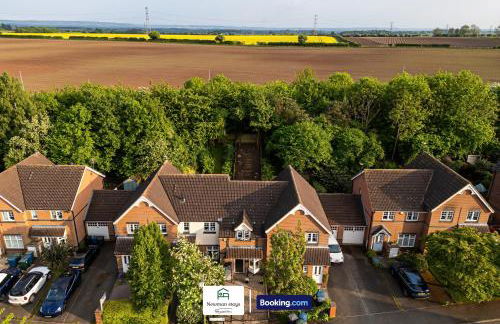 Charming Entire House By Newman Stays Short Lets & Serviced Accommodation Bingham With Free WiFi, Smart TV & Great Location - Foto 22