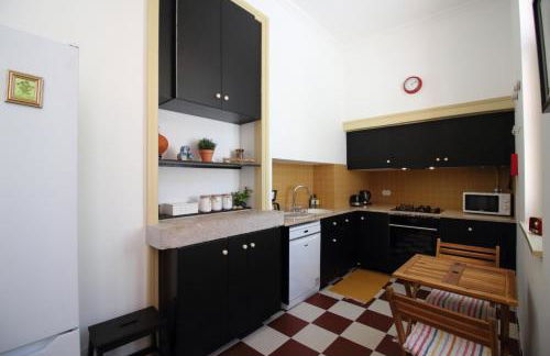 Casa 11 Cravos by LovelyStay - Foto 24