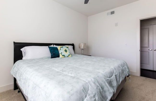 Urbanlights at Legacy West - Foto 25