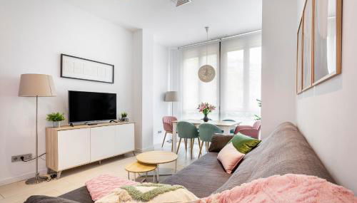 G&V APARTMENTS CLOSE to CENTER - Photo 3