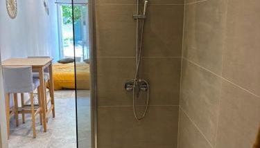 Studio L'Essentiel - Foto 3, Shower