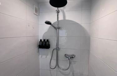 Güden Pearl Bhaven Deck 6 ,Exklusive große Wohnung,Hochwertige Ausstattung,Privatparkplatz & Carport,Großer Garten mit Gartenhaus,Langzeitaufenthalt - Foto 45